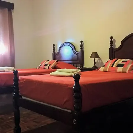 Casa Do Basalto Понта-Делгада